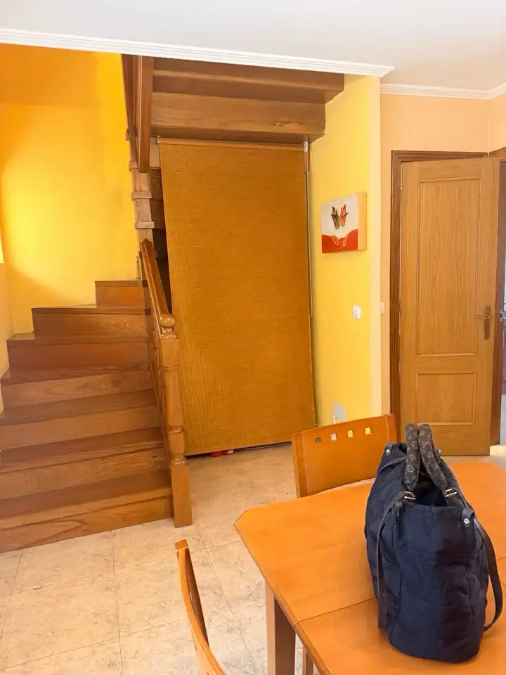 Casa adosada en venta en Torrelavega  con Calefacción, Parquet y Terraza