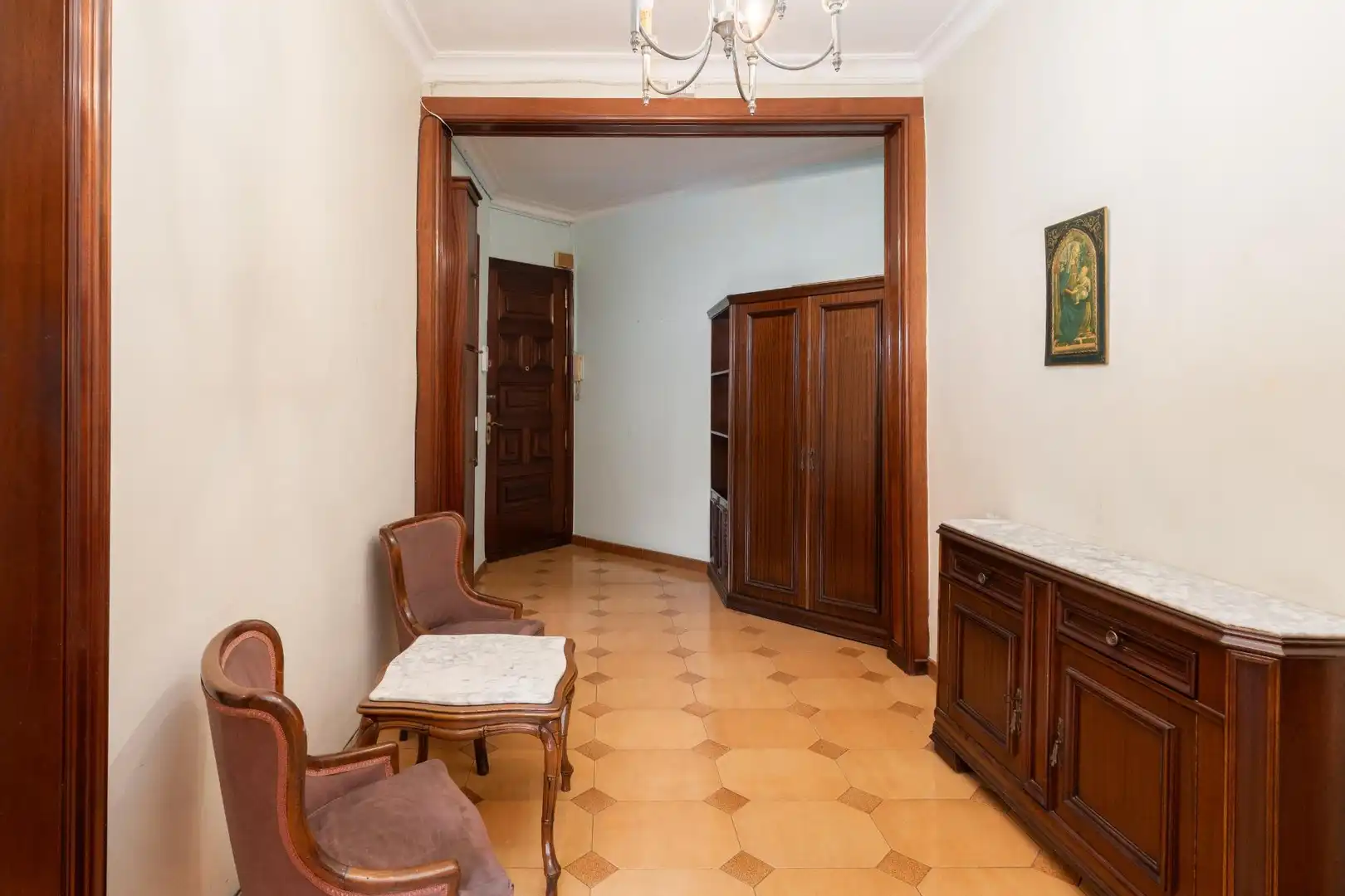 Wohnung zum Verkauf in Barcelona mit Heizung und Alarm