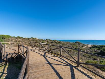 Vista exterior de Apartament en venda en Marbella amb Aire condicionat i Terrassa