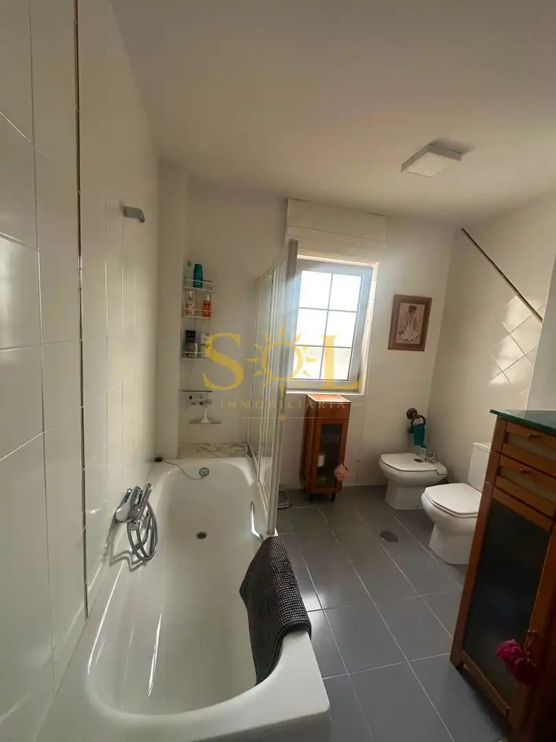 Casa pareada con terraza en venta en Calle Federico Castañón, imagen 71