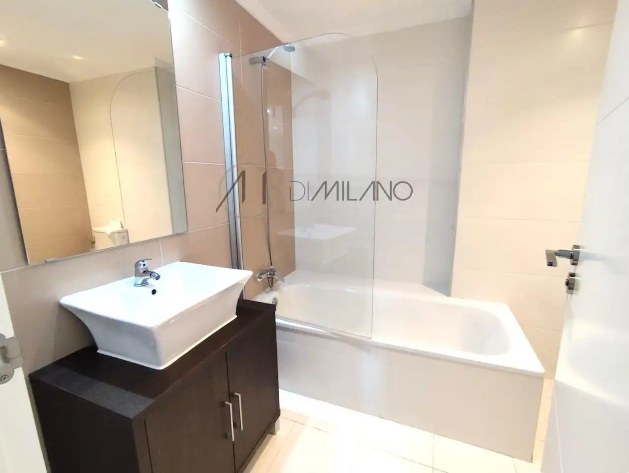 Bathroom of Flat for sale in Marín, Pontevedra