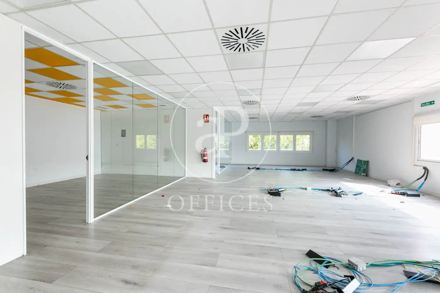 Oficina de lloguer a Camí de Can Calders
