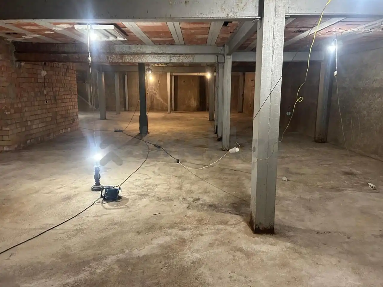 Business premises for sale in calle del Doctor Robert, imagen 24