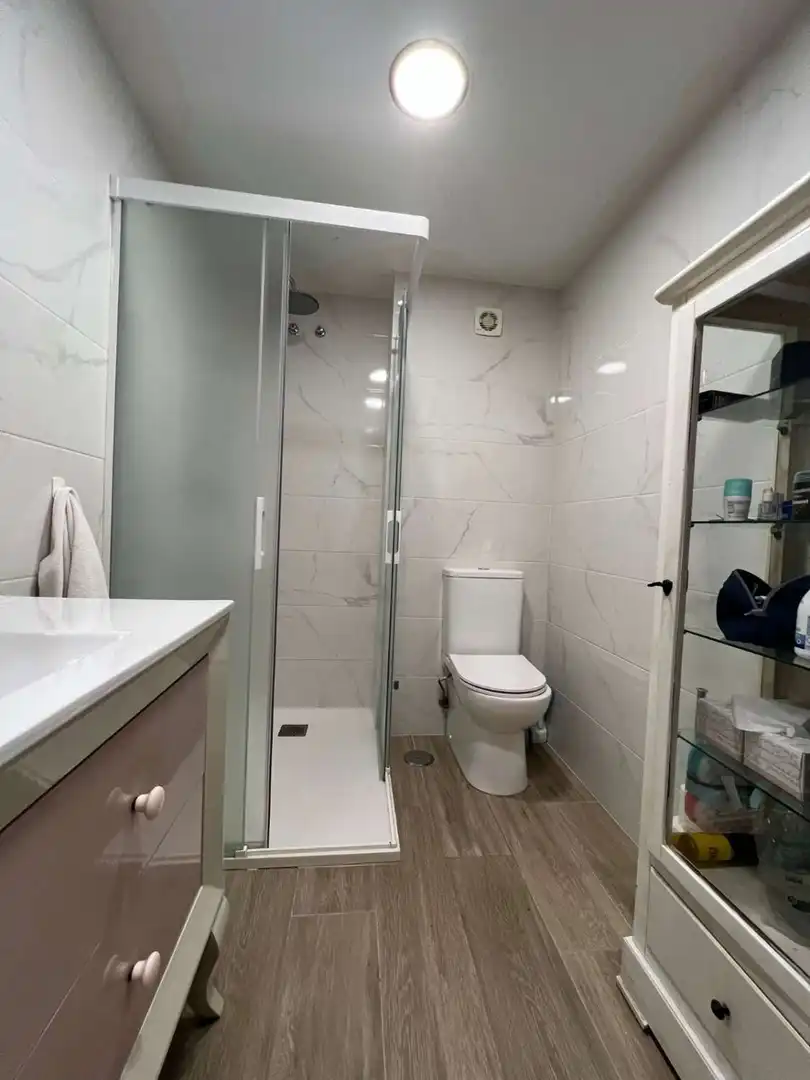Baño de Piso en venta en Algarrobo con Aire acondicionado, Terraza y Piscina