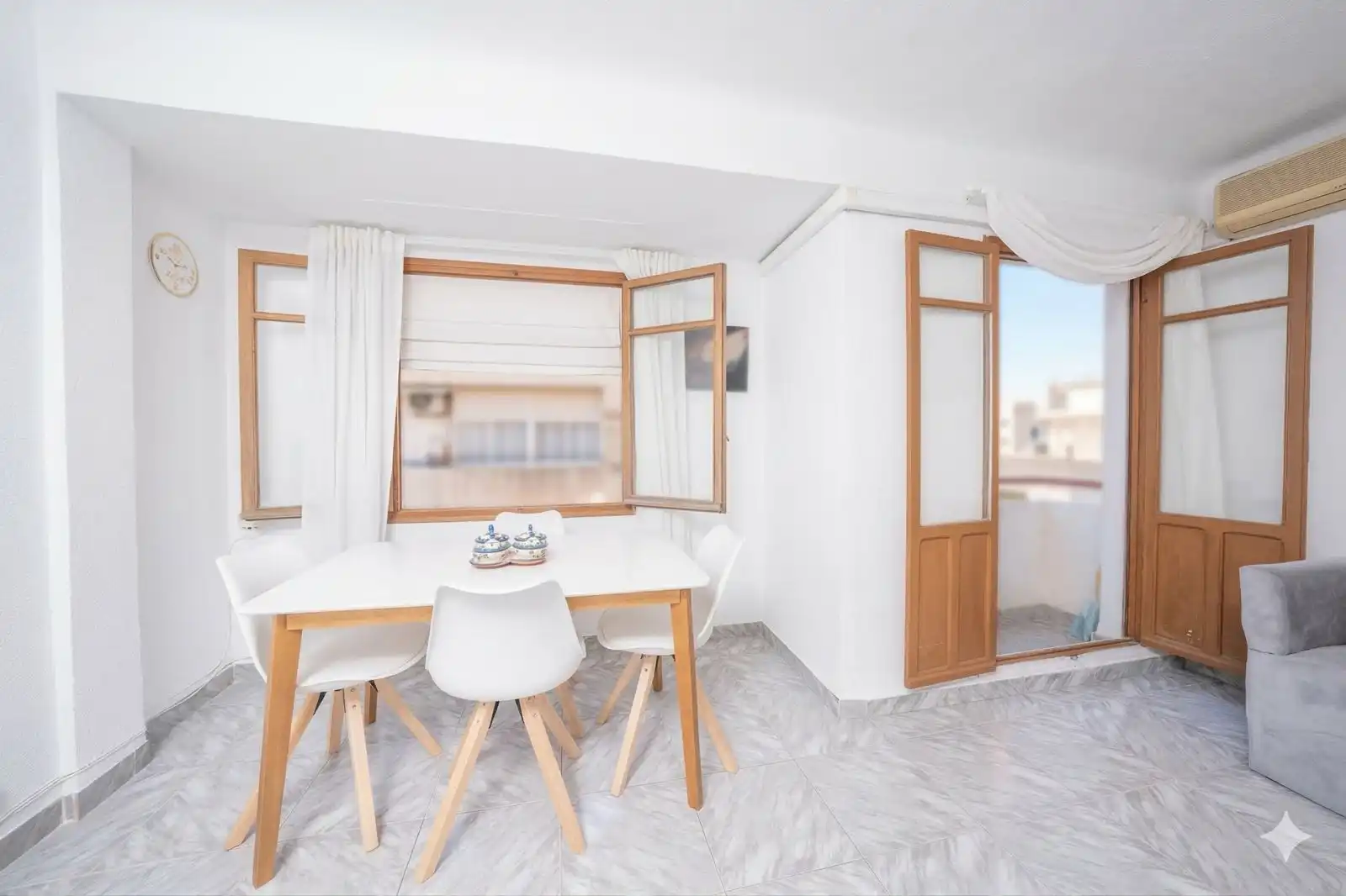 Comedor de Piso en venta en Alicante / Alacant con Amueblado