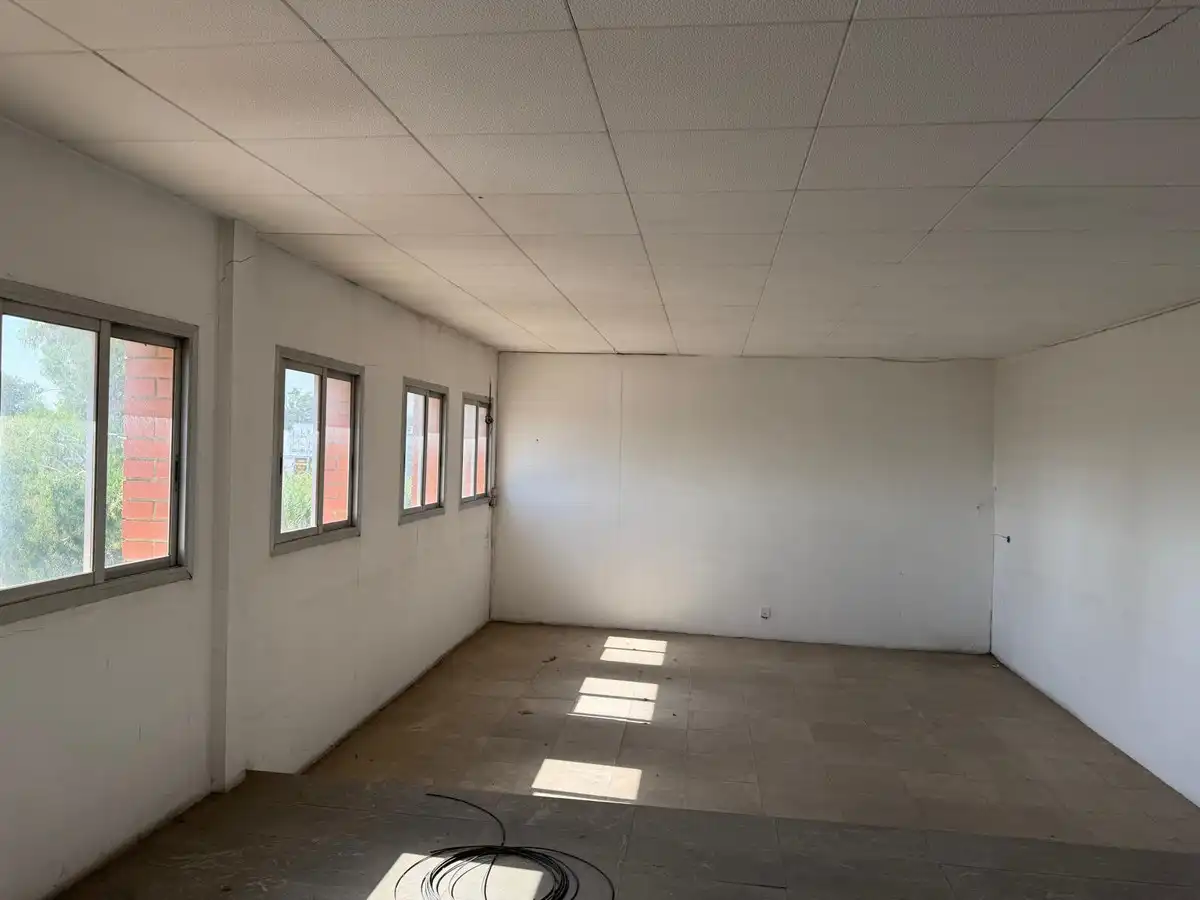 Nau industrial de lloguer en Sant Boi de Llobregat