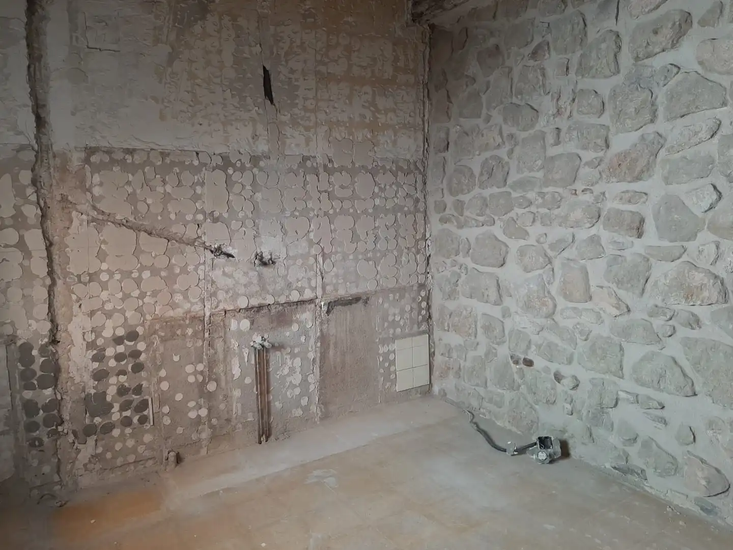 Detached homes for sale in Linyola  with Terrace, Balcony and Alarm
