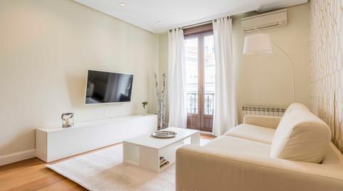 Foto 4 von Wohnungen zur Miete in Calle de San Agustín, Cortes - Huertas,  Madrid Capital