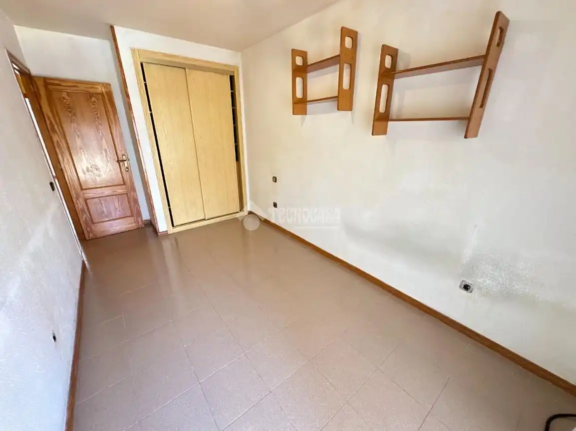 Casa aparellada en venda a Marchamalo, imagen 29