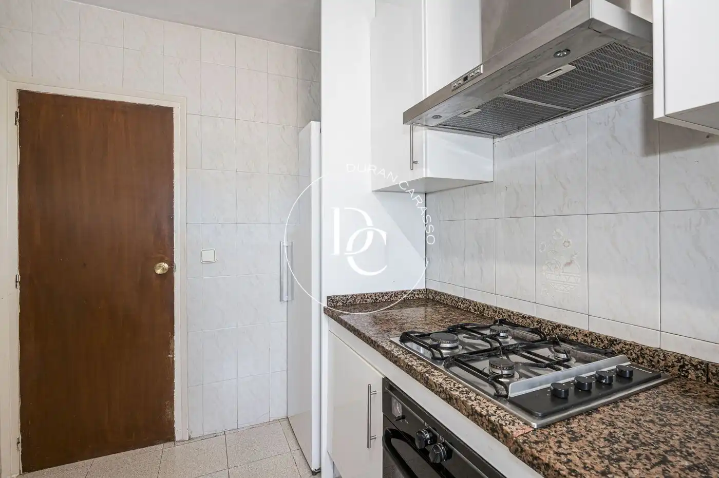 Cuina de Casa o xalet en venda en Sant Pere de Ribes amb Calefacció, Jardí privat i Terrassa