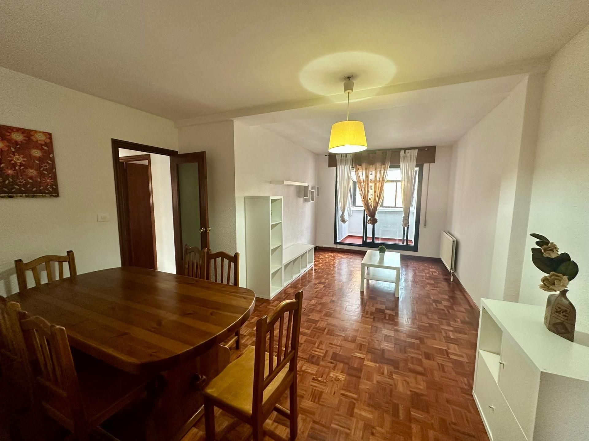 Flat to rent in Gamonal - San Bruno - G9