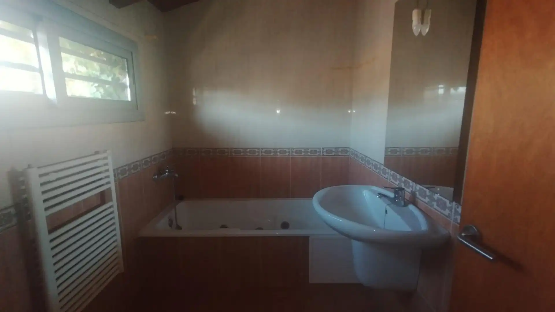 Bany de Àtic en venda en Tordera amb Traster