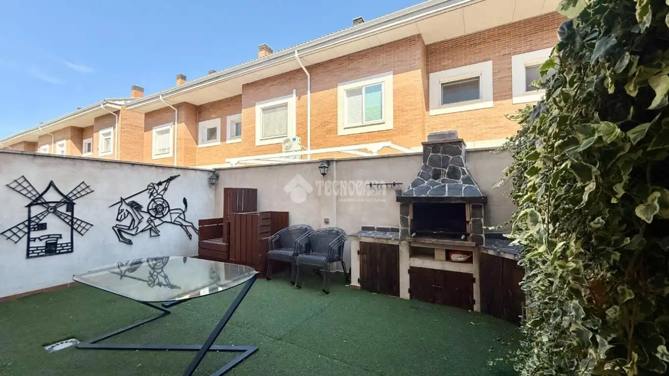 Maison jumelée à vendre à Marchamalo, imagen 16