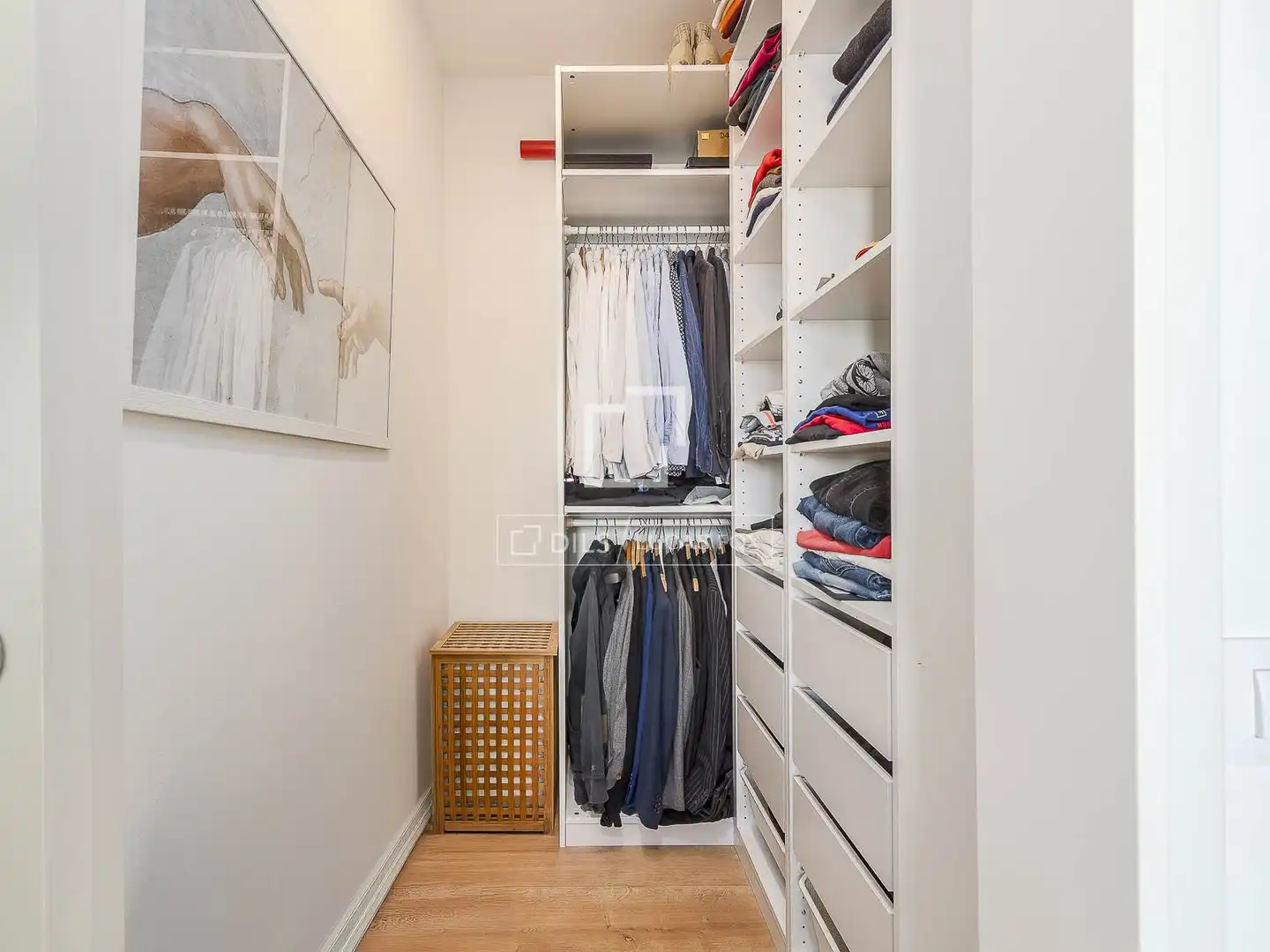 Schlafzimmer von Wohnung zum Verkauf in Barcelona mit Klimaanlage, Heizung und Privatgarten