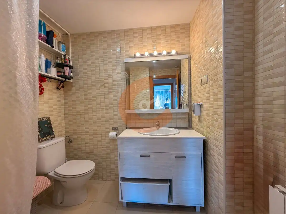 Baño de Piso en venta en El Vendrell con Aire acondicionado, Calefacción y Parquet