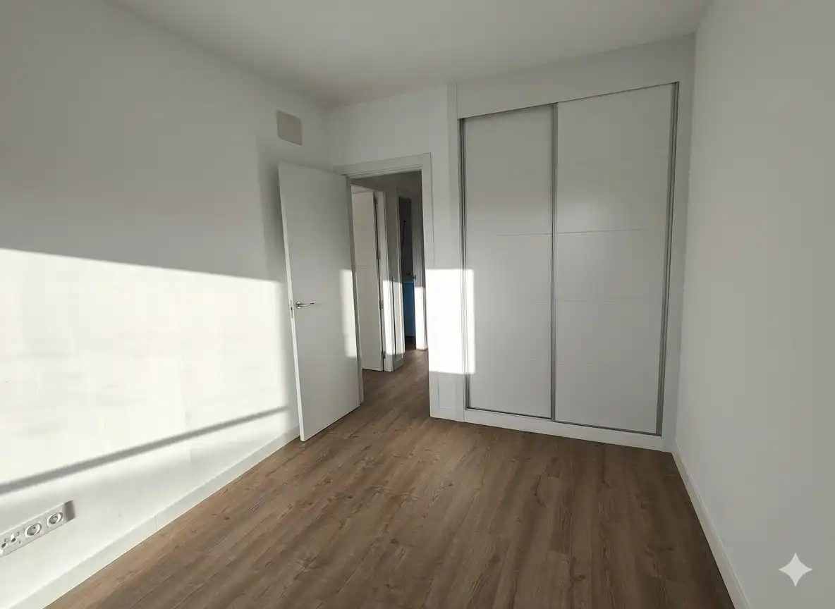 Detached homes for rent in Calle Fuente del Gitano, Casa Amarilla