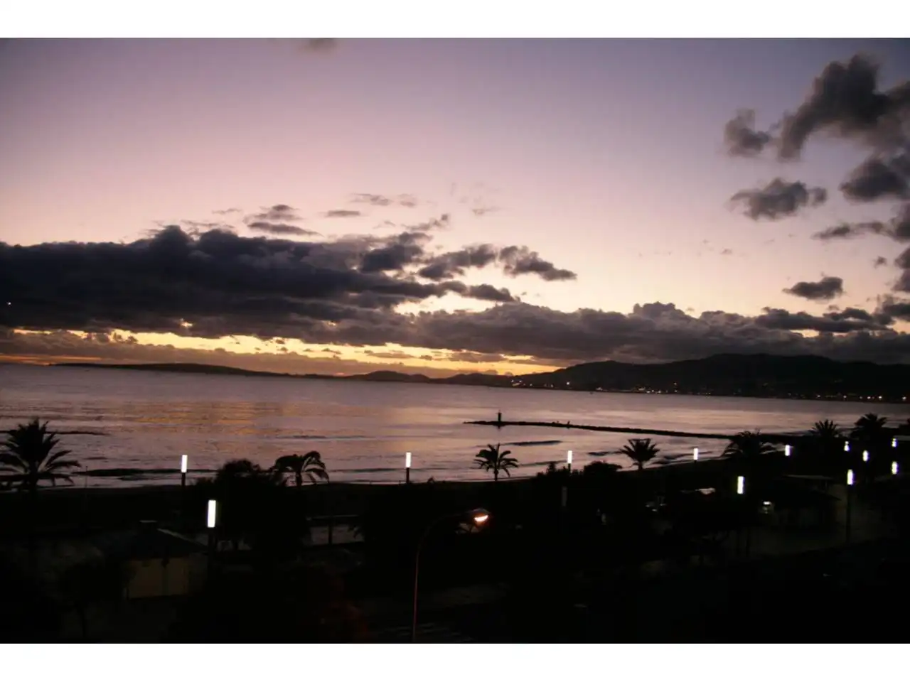 Exterior view of Flat for rent in  Palma de Mallorca  with Air Conditioner, Heating and Terrace