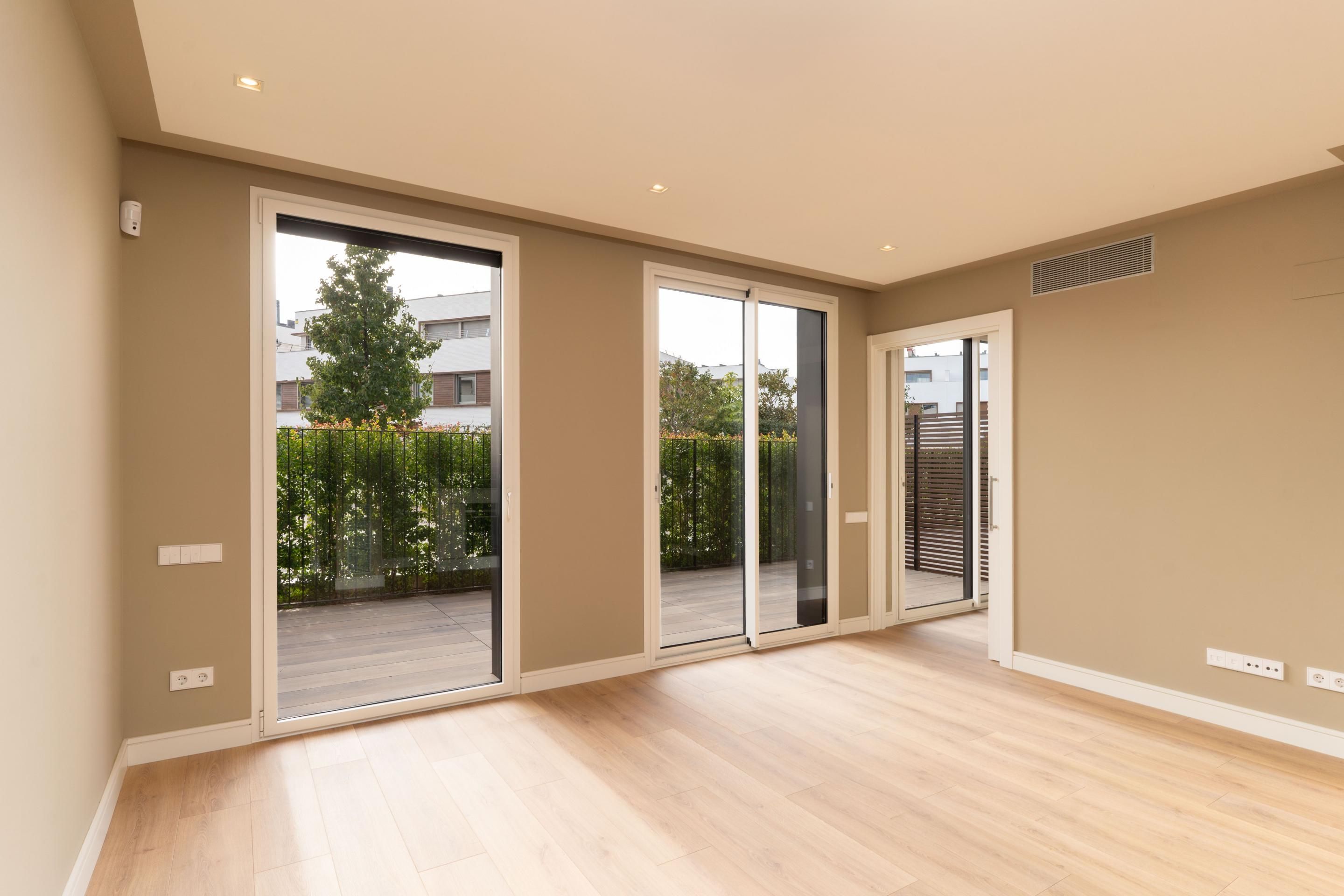 Habitación de Piso de alquiler en Sabadell con Jardín privado, Terraza y Trastero