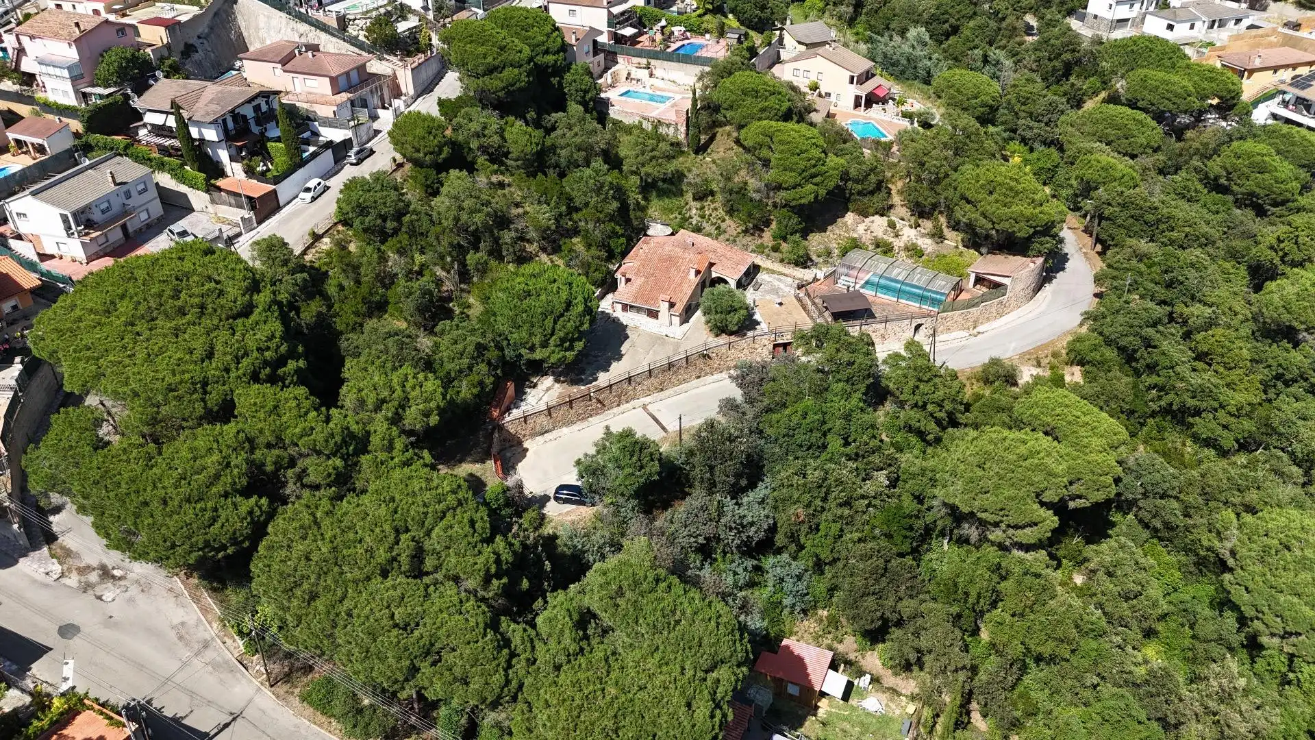 Detached house with pool for sale in Carrer Carrer Farigola, imagen 2