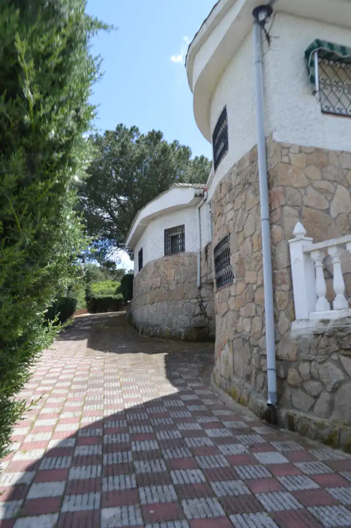 Vista exterior de Casa o chalet en venta en Batres con Calefacción, Jardín privado y Terraza