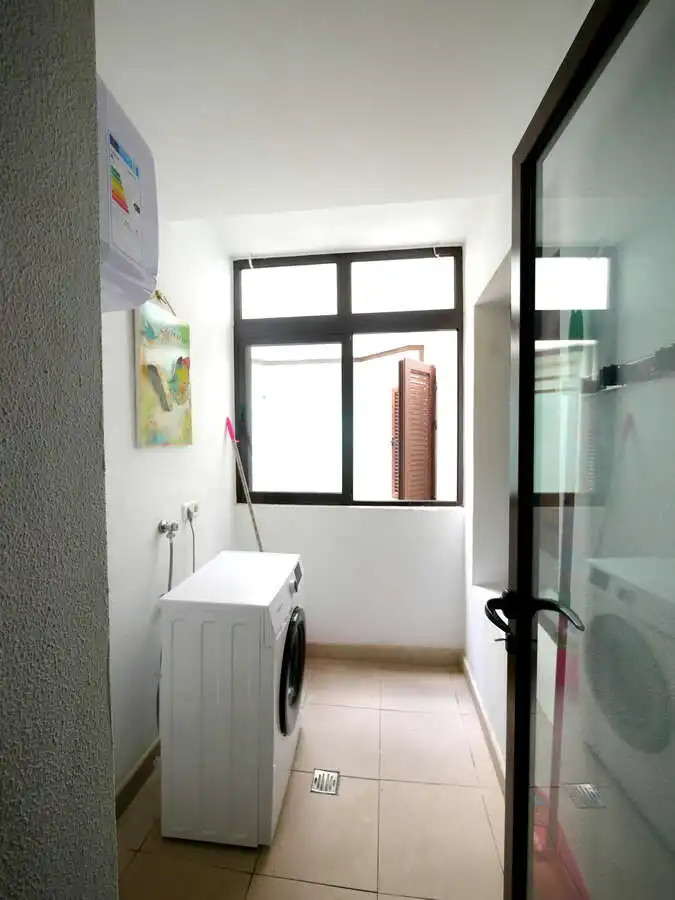 Bany de Pis en venda en Arrecife amb Parquet i Moblat