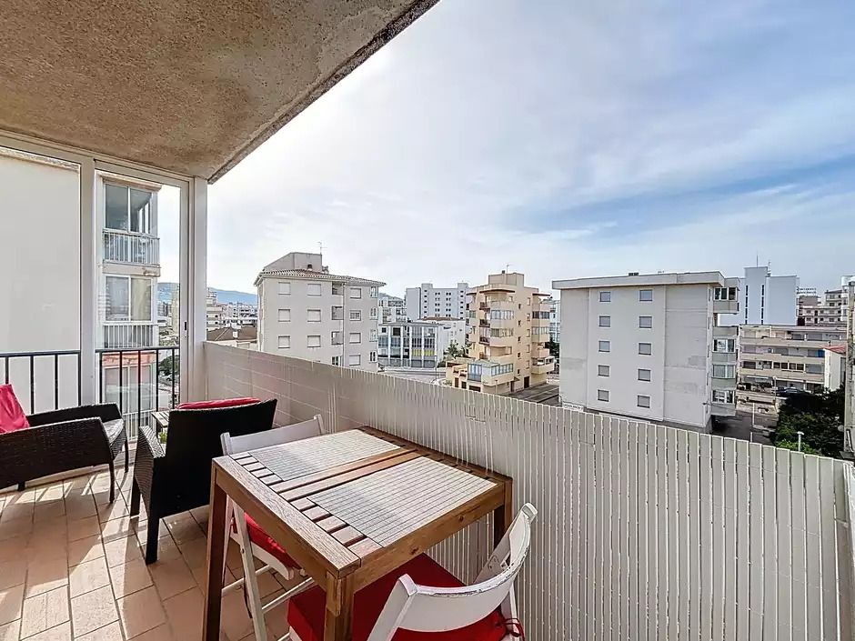 Balcony of Flat for sale in Roses  with Air Conditioner, Heating and Terrace