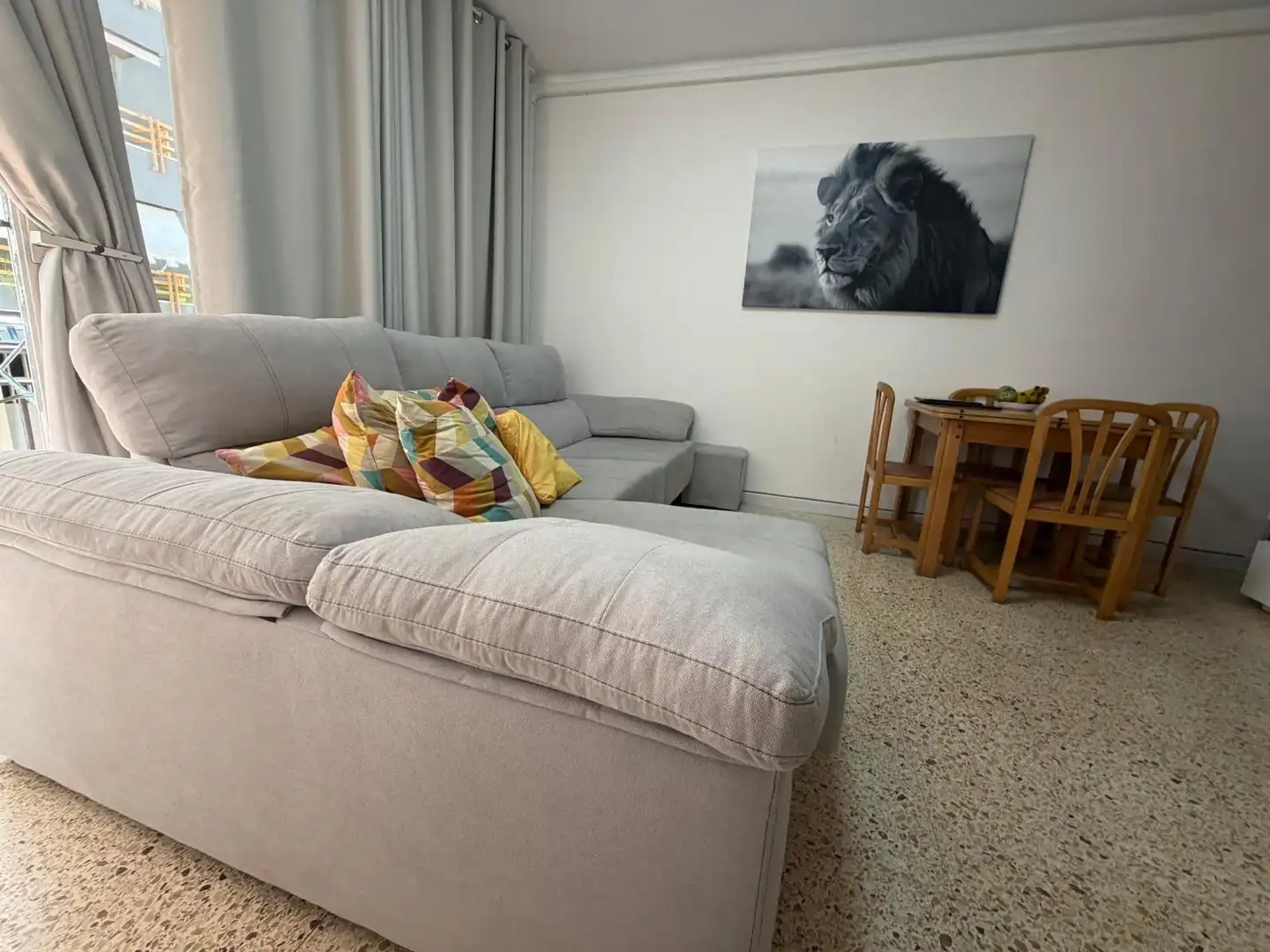 Living room of Flat for sale in Valls  with Air Conditioner, Heating and Terrace