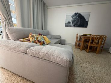 Flat with balcony for sale in Calle ABAT LLORT