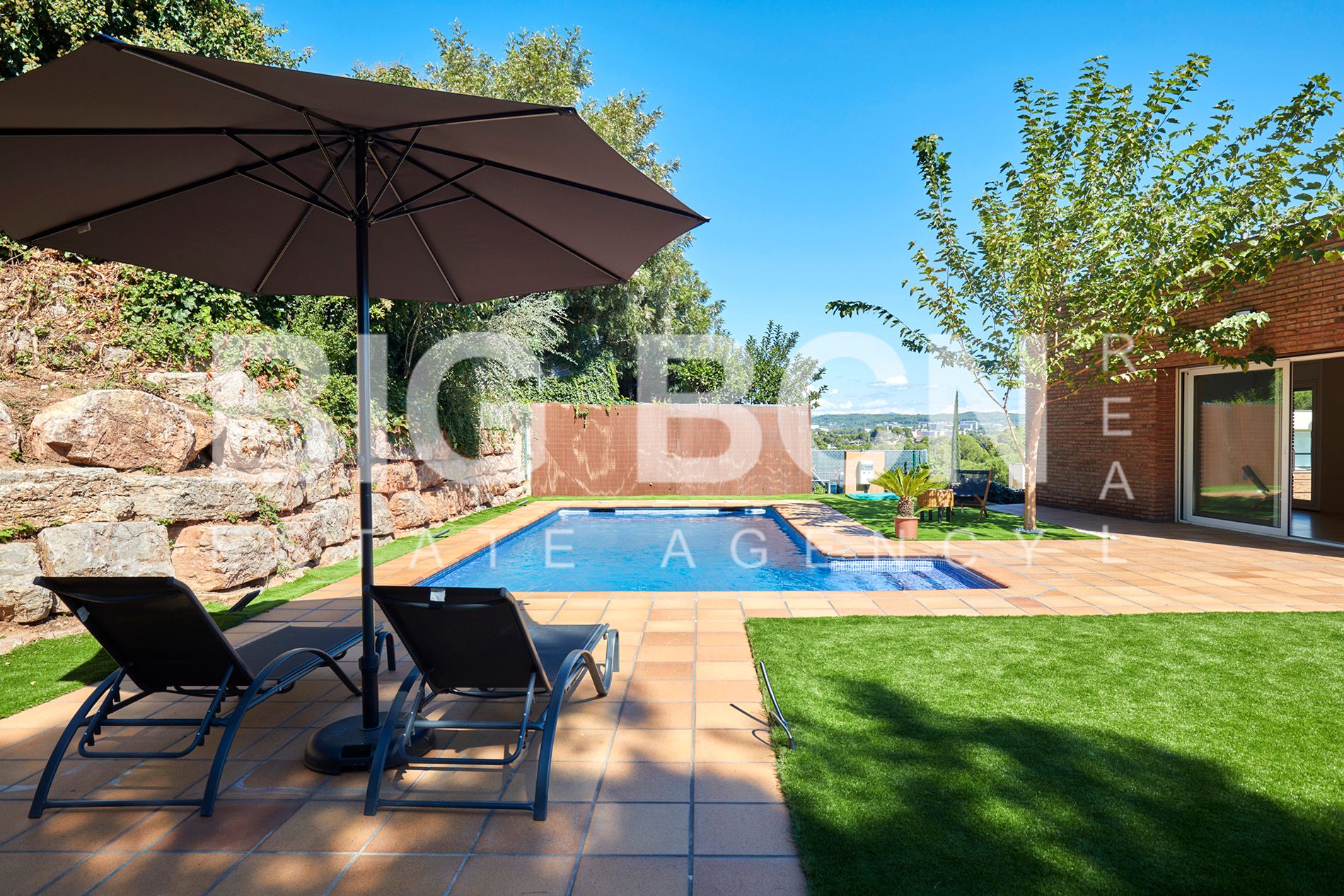 Garden of House or chalet for sale in Sant Cugat del Vallès  with Air Conditioner, Heating and Private garden
