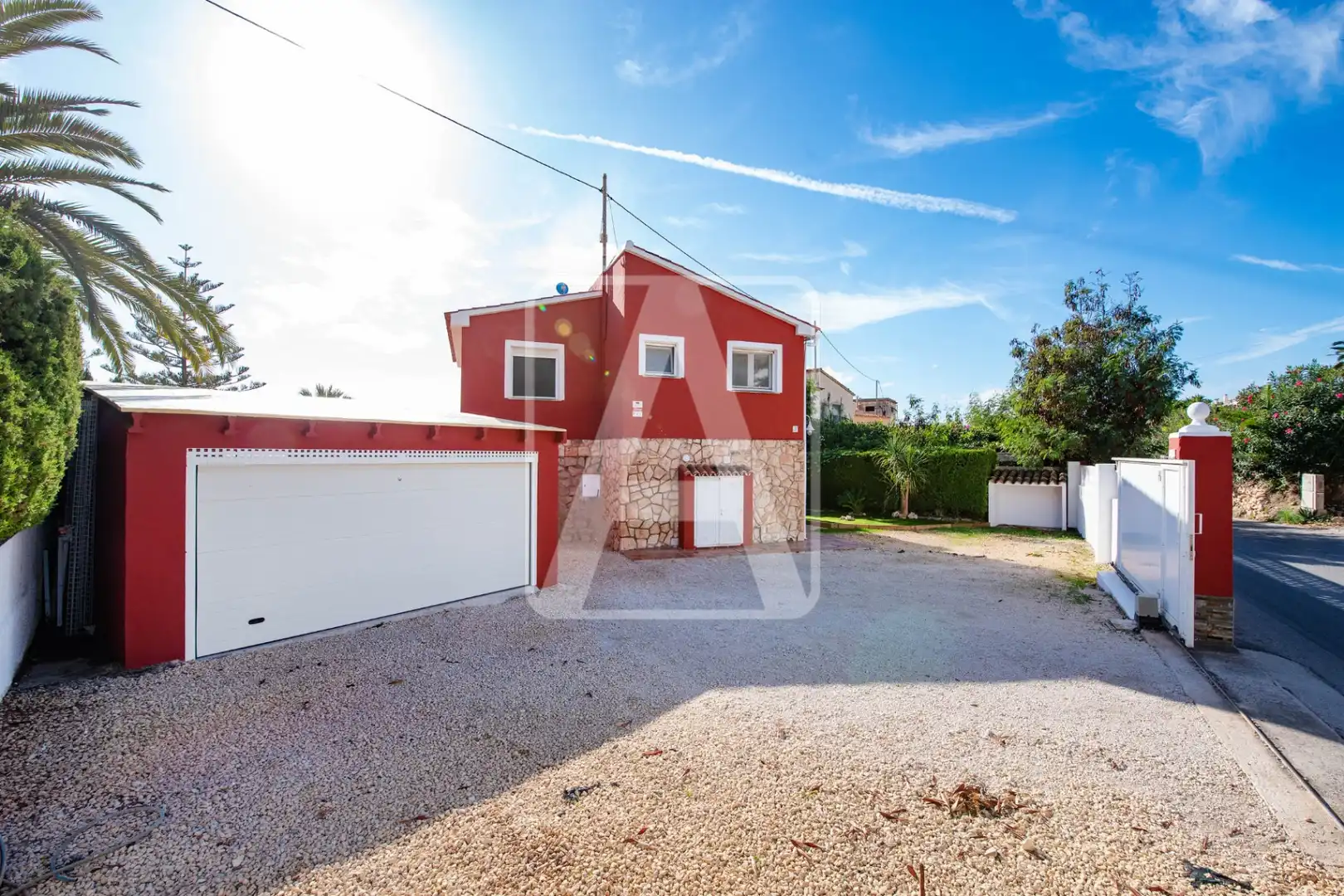 Vista exterior de Casa o xalet en venda en Calpe / Calp amb Aire condicionat, Calefacció i Jardí privat