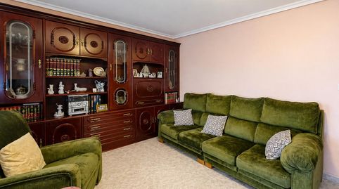 Foto 3 de Piso en venta en C/ Villa de Chiva, Virgen del Remedio - Parque Lo Morant, Alicante / Alacant
