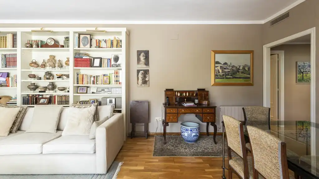 Wohnzimmer von Wohnungen zum Verkauf in Barcelona mit Klimaanlage, Heizung und Parkett