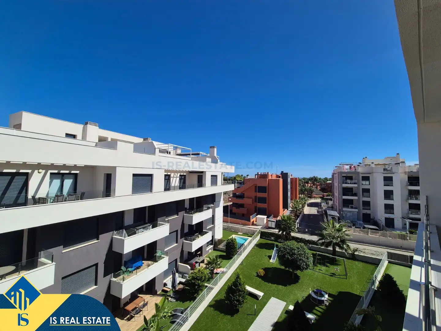 Penthouse mit Pool zum Verkauf in Orihuela Costa