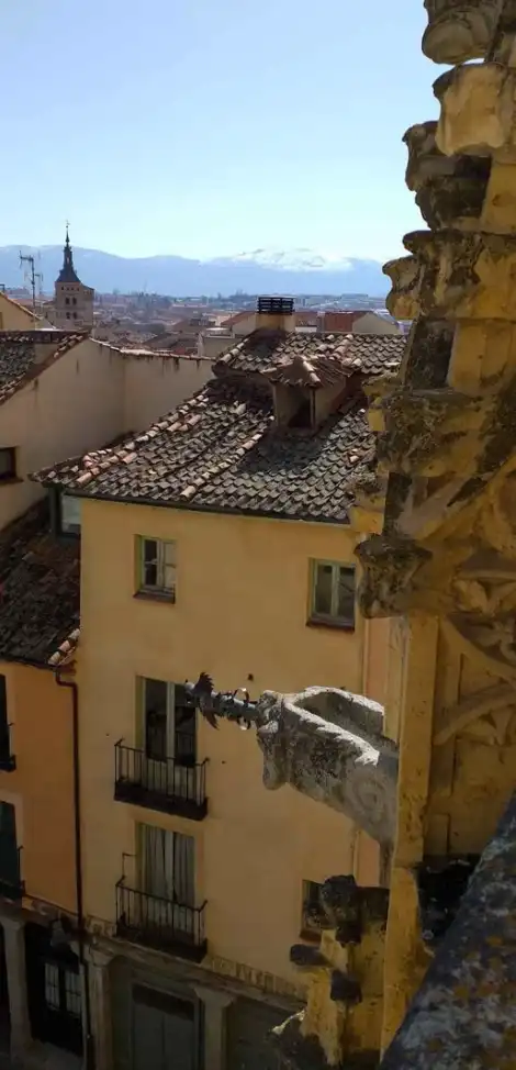 Terrassa de Casa o xalet en venda en Segovia amb Balcó
