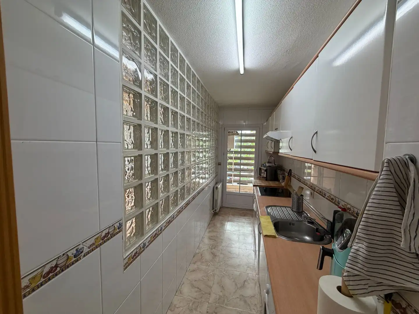 Kitchen of Flat for sale in Villanueva de la Cañada  with Air Conditioner and Heating