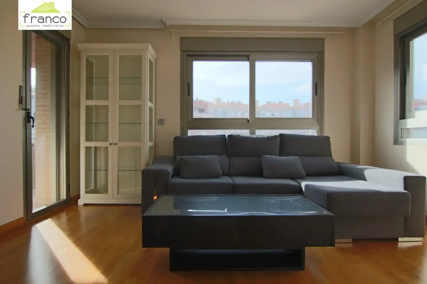 Sala de estar de Apartamento en venta en Murcia con Aire acondicionado, Calefacción y Terraza