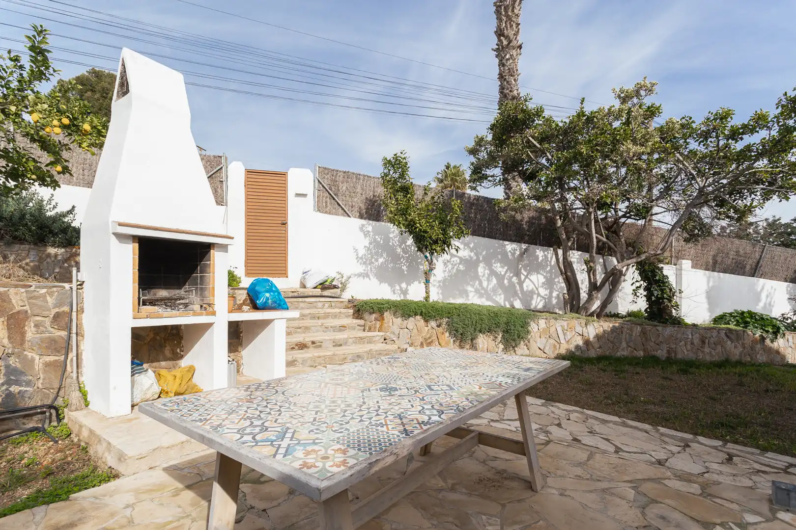 Jardí de Casa o xalet en venda en Cunit amb Aire condicionat, Calefacció i Jardí privat