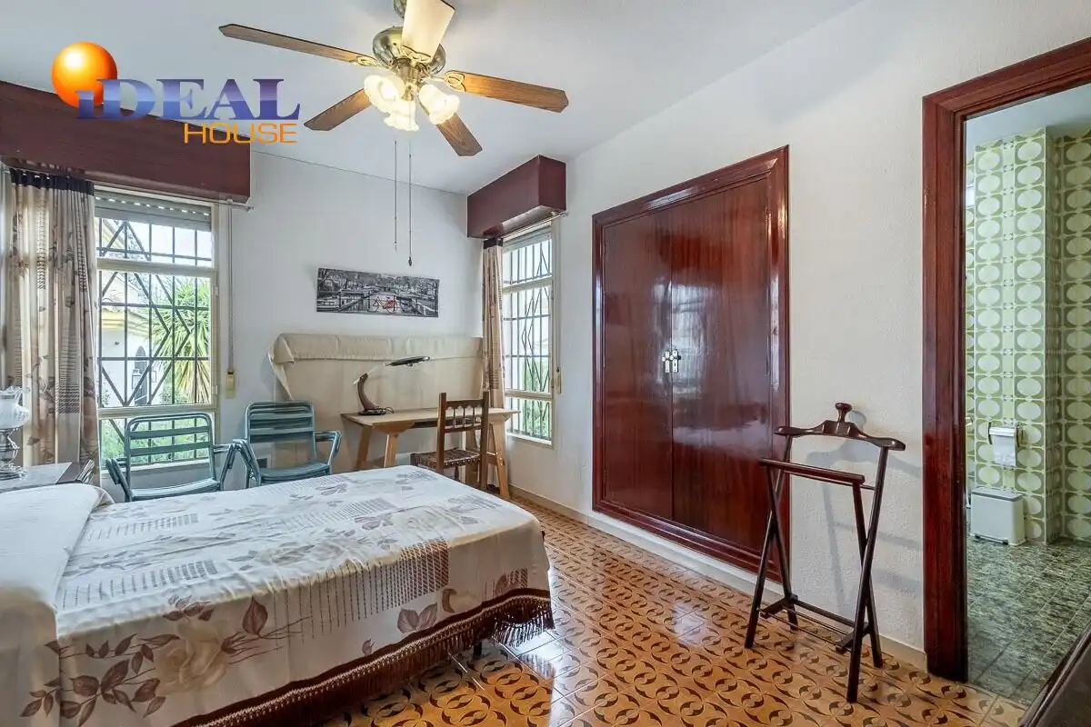 Casa con terrazza in vendita a Avenida HUETOR VEGA, imagen 14