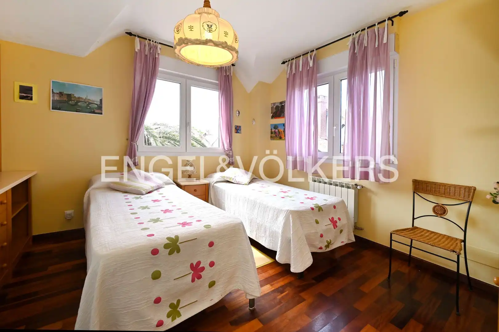 Habitación de Casa o chalet en venta en Piélagos con Calefacción, Jardín privado y Terraza