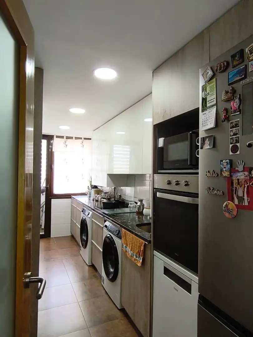 Küche von Wohnung zum Verkauf in Ocaña mit Klimaanlage, Heizung und Abstellraum