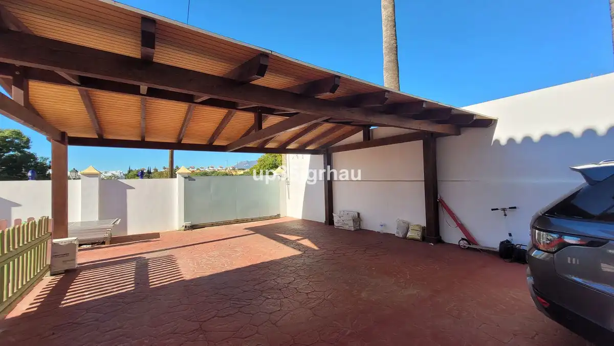 Villa mit Pool zum Verkauf in Avenida Benamara 15, imagen 27