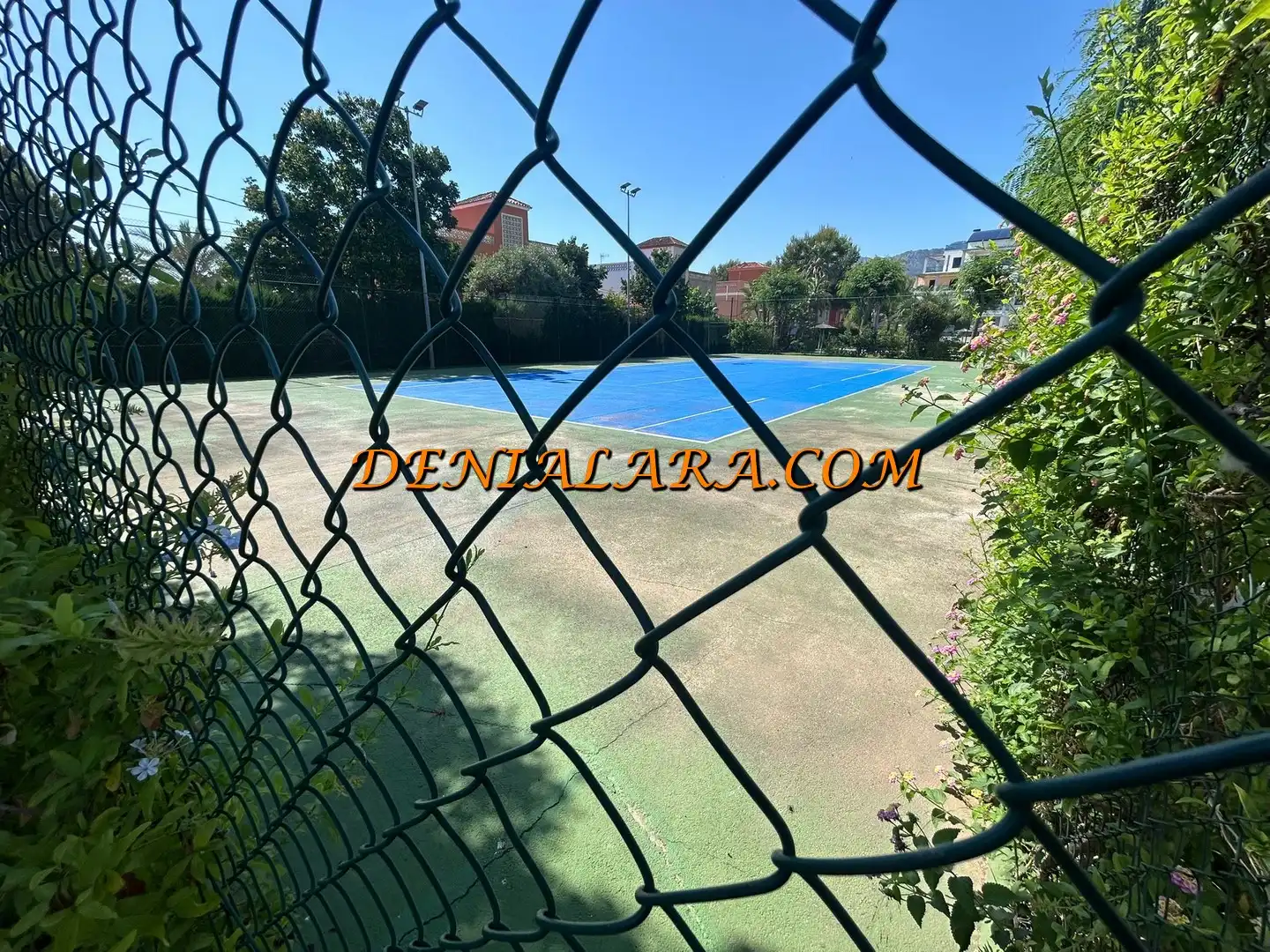 Jardín de Ático en venta en Dénia con Aire acondicionado, Terraza y Trastero