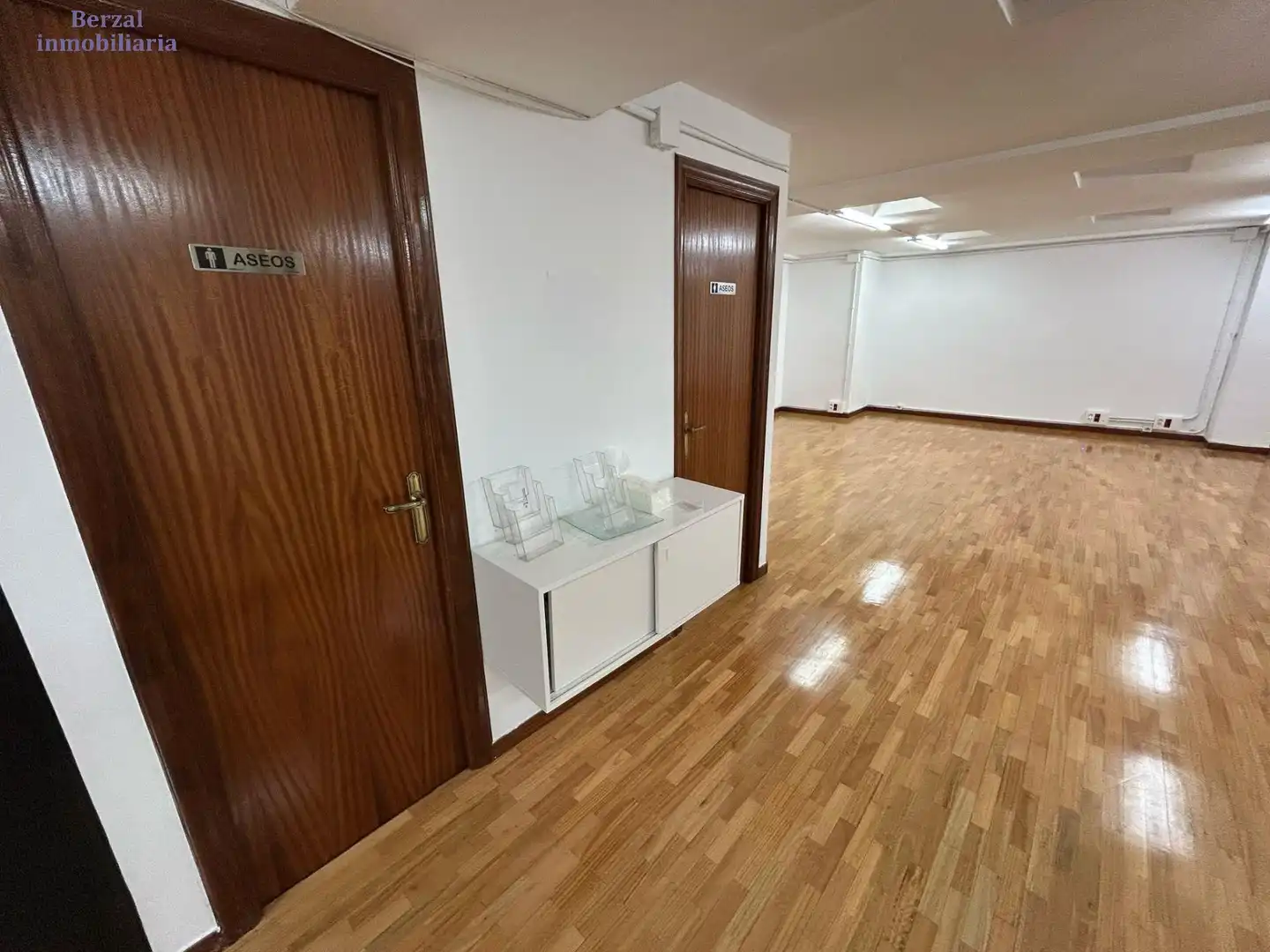 Office for sale in  Logroño  with Heating