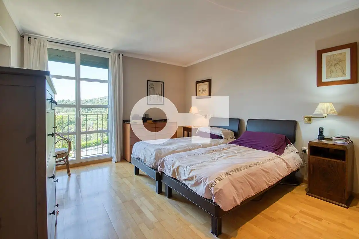 Dormitori de Casa adosada en venda en Sant Just Desvern amb Aire condicionat, Calefacció i Parquet