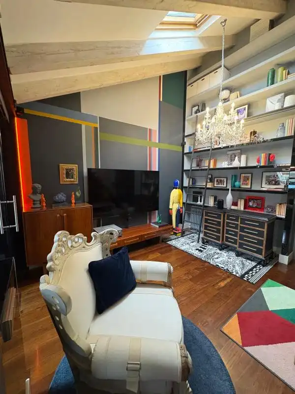 Wohnzimmer von Maisonette zum Verkauf in Madrid mit Klimaanlage und Heizung