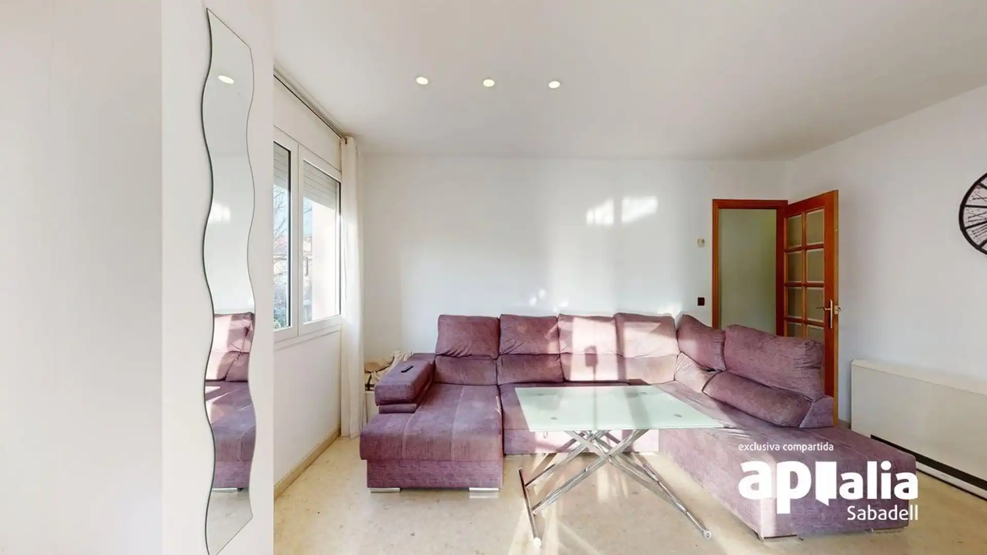 Sala de estar de Piso en venta en Barberà del Vallès con Aire acondicionado y Balcón