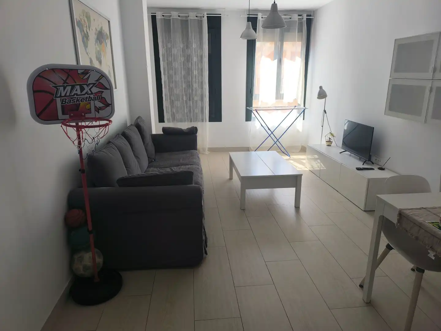Sala de estar de Piso de alquiler en Melilla con Aire acondicionado y Amueblado