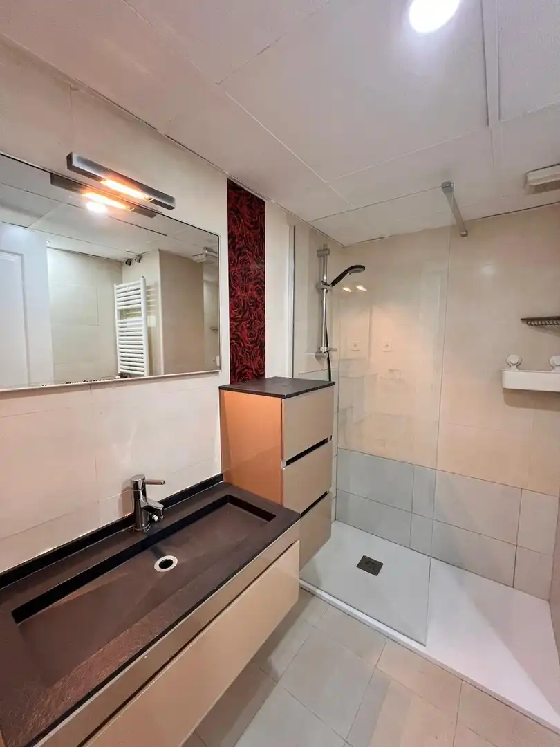 Badezimmer von Wohnung zur untervermieten in Murcia mit Klimaanlage, Heizung und Möbliert