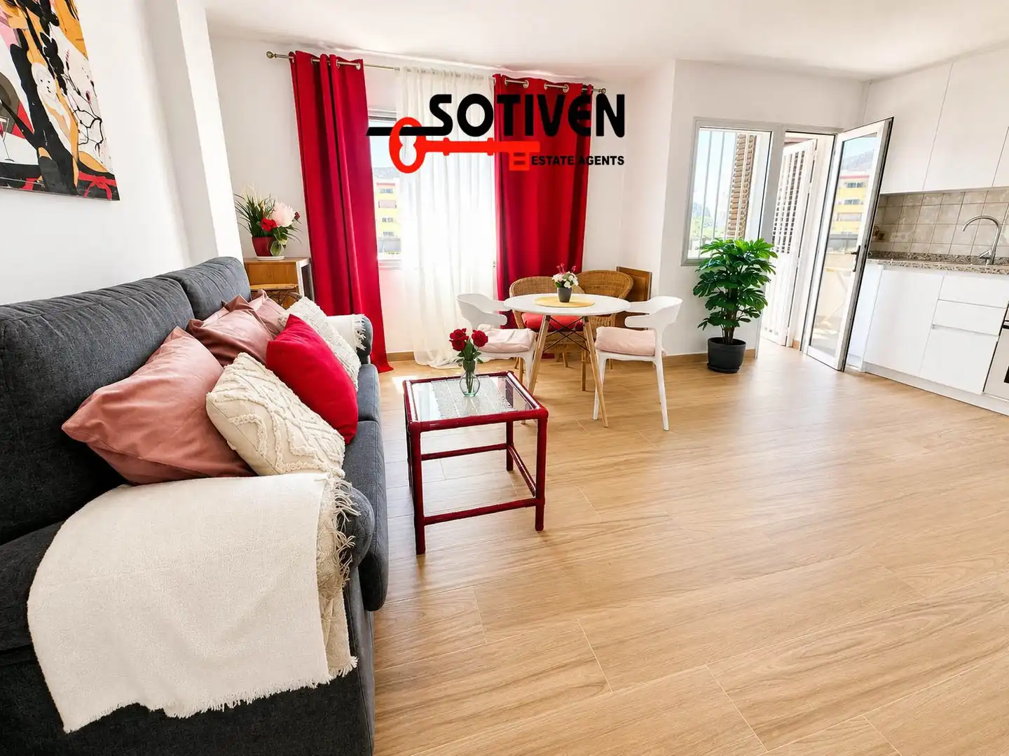 Living room of Study for rent in Arona  with Terrace, Balcony and Community pool