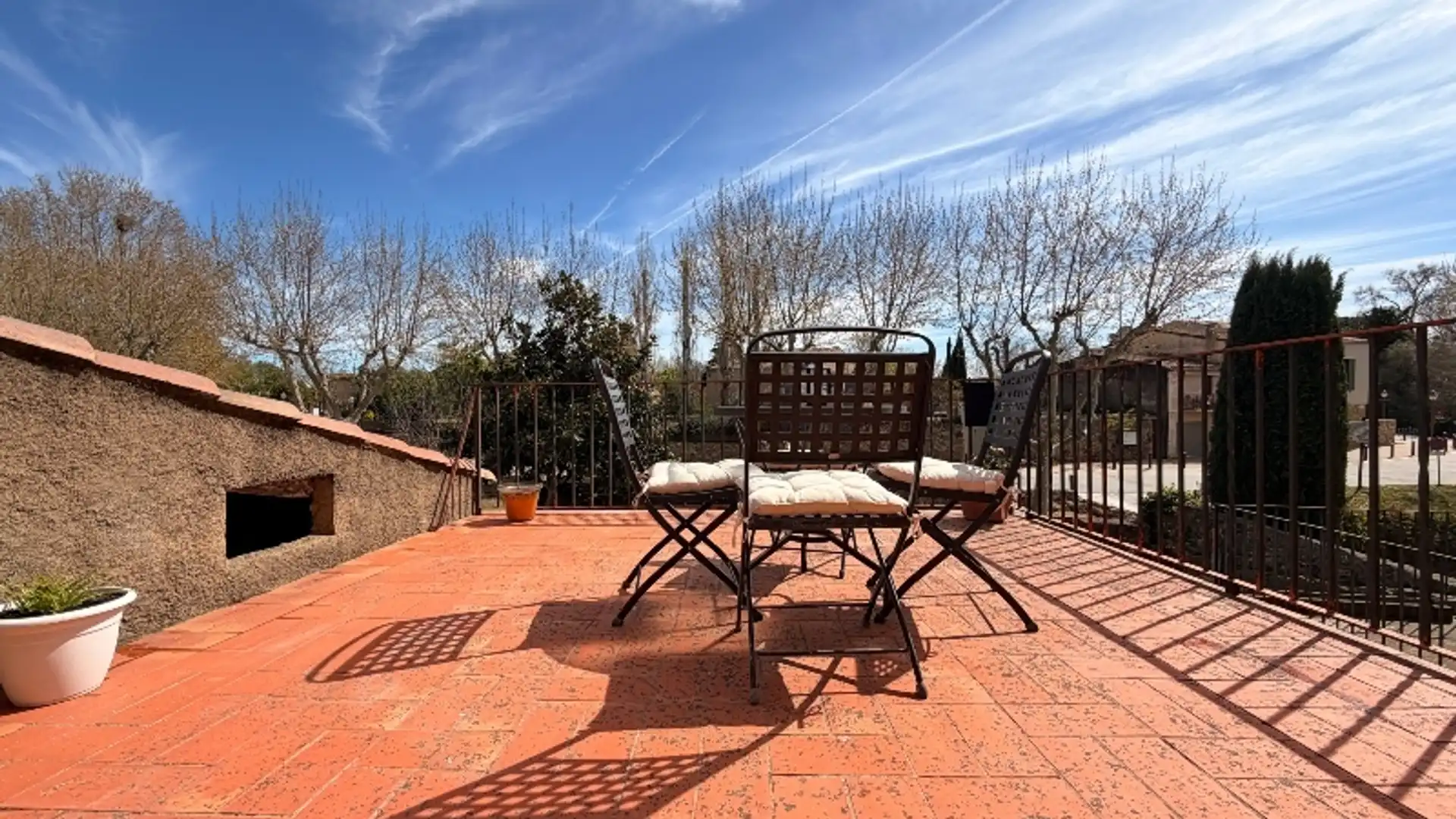 Terrasse von Haus oder Chalet zum Verkauf in Forallac mit Terrasse, Abstellraum und Ofen